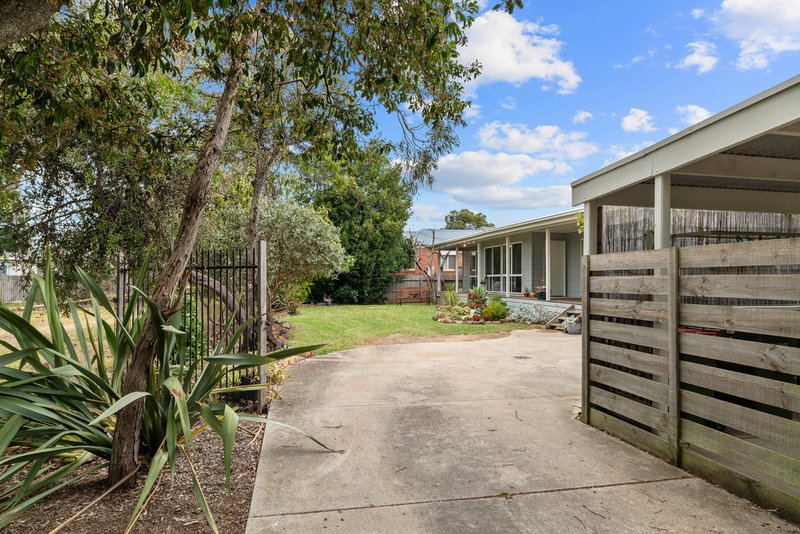 Photo - 2/21 Morgan Street, Cowes VIC 3922 - Image 13