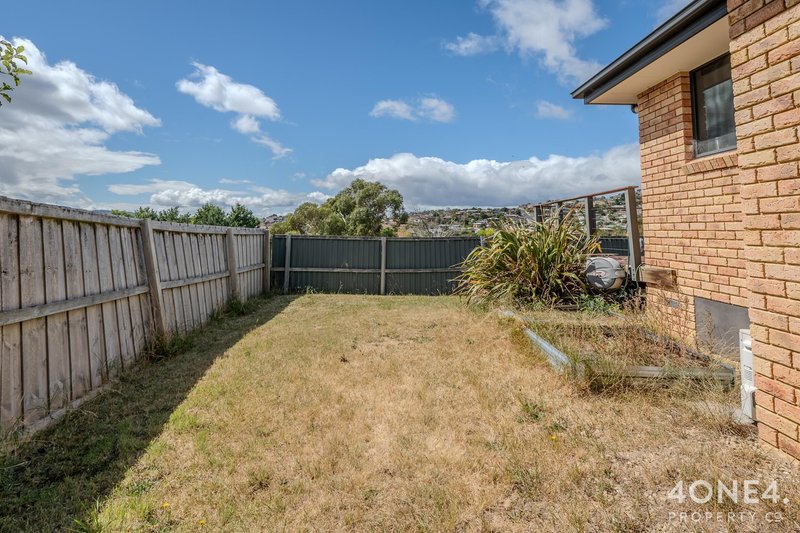 Photo - 2/21 Norman Circle, Glenorchy TAS 7010 - Image 15