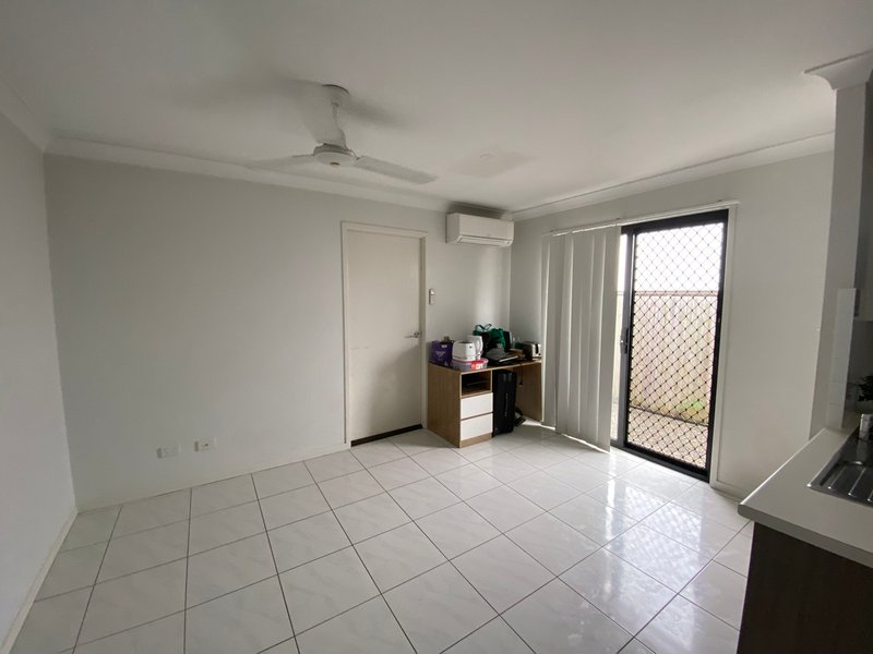 Photo - 2/21 Pekin Close, Mango Hill QLD 4509 - Image 3