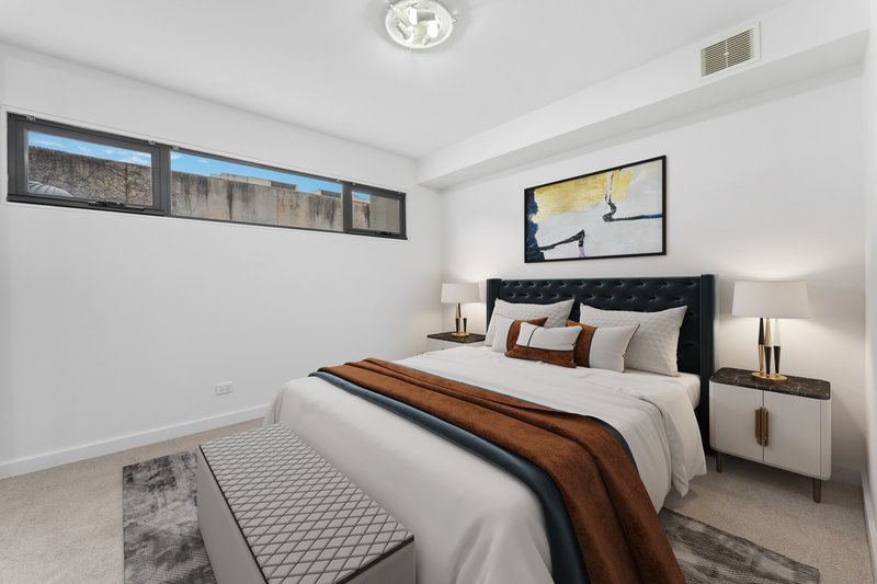 Photo - 2/21 Railway Road, Blackburn VIC 3130 - Image 5
