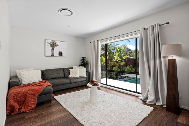 Photo - 221 Ridley Road, Bridgeman Downs QLD 4035 - Image 4