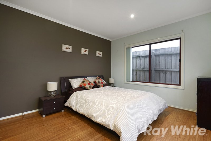 Photo - 2/21 Roberts Avenue, Mulgrave VIC 3170 - Image 6