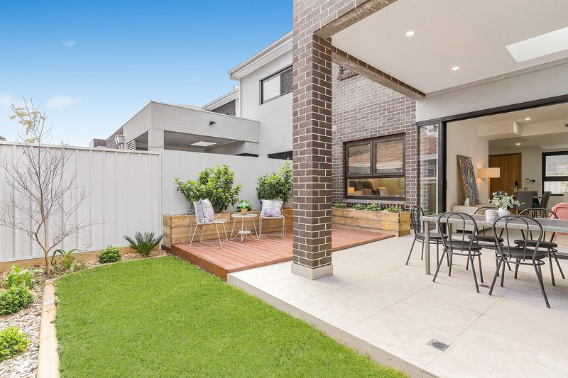 2/21 Robinson Street, Monterey NSW 2217