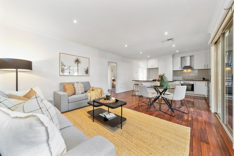 Photo - 2/21 Rosslyn Avenue, Seaford VIC 3198 - Image 12