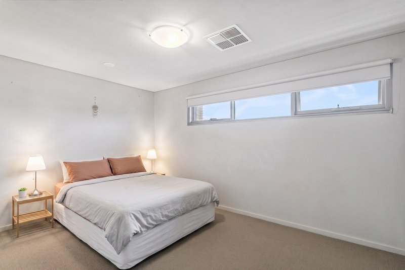 Photo - 2/21 Rowland Street, Subiaco WA 6008 - Image 7