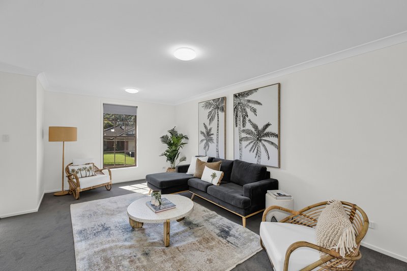 Photo - 2/21 Sandpiper Place, Green Point NSW 2251 - Image 3