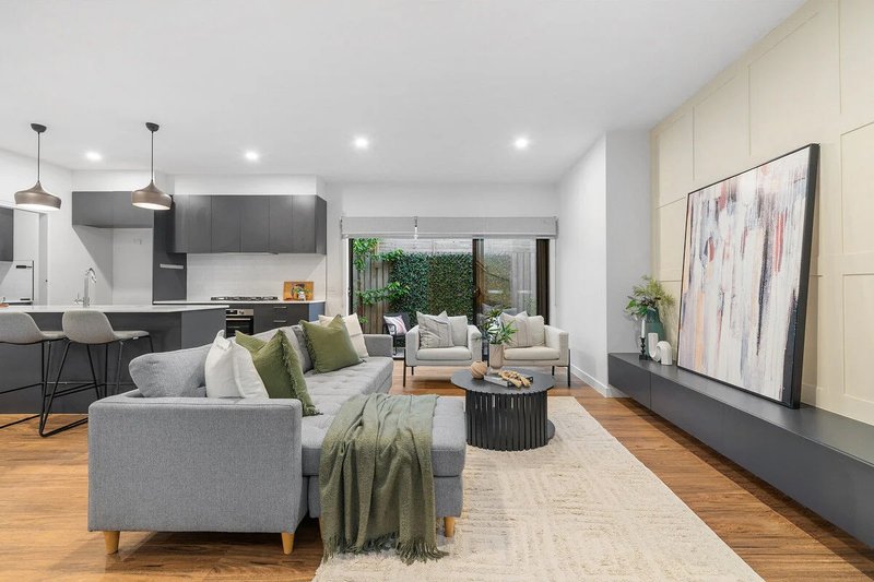 Photo - 2/21 Sandra Avenue, Fawkner VIC 3060 - Image 3