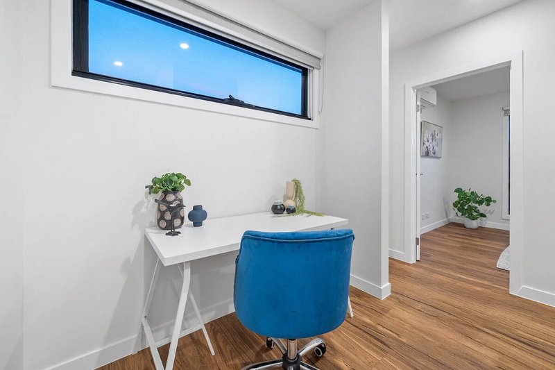 Photo - 2/21 Sandra Avenue, Fawkner VIC 3060 - Image 5