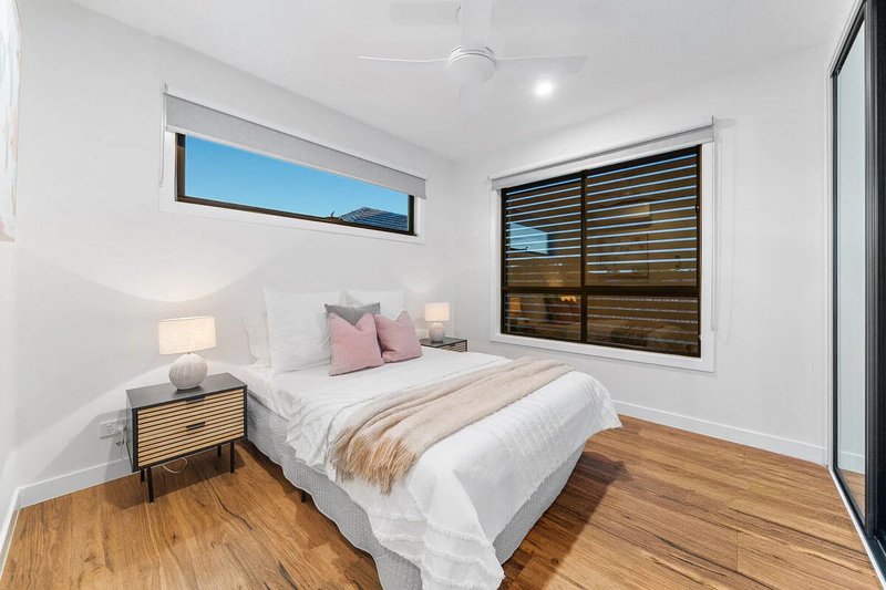 Photo - 2/21 Sandra Avenue, Fawkner VIC 3060 - Image 7
