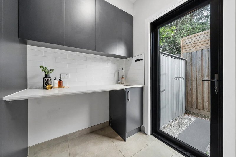 Photo - 2/21 Sandra Avenue, Fawkner VIC 3060 - Image 13