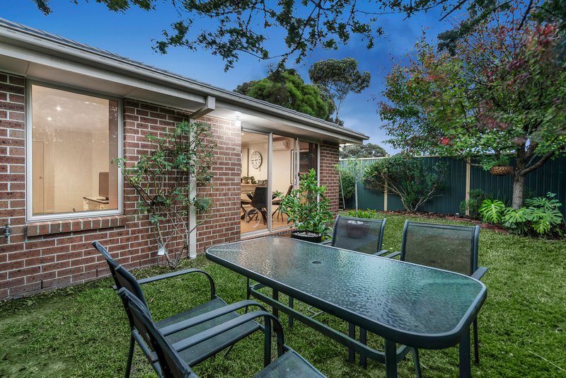 Photo - 2/21 Seaview Crescent, Mulgrave VIC 3170 - Image 9