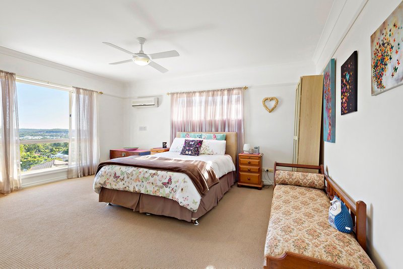 Photo - 221 Springwood Road, Springwood QLD 4127 - Image 9