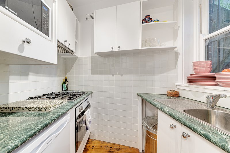Photo - 2/21 St Neot Avenue, Potts Point NSW 2011 - Image 4