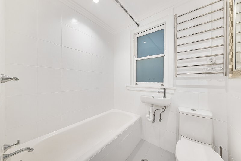 Photo - 2/21 St Neot Avenue, Potts Point NSW 2011 - Image 5
