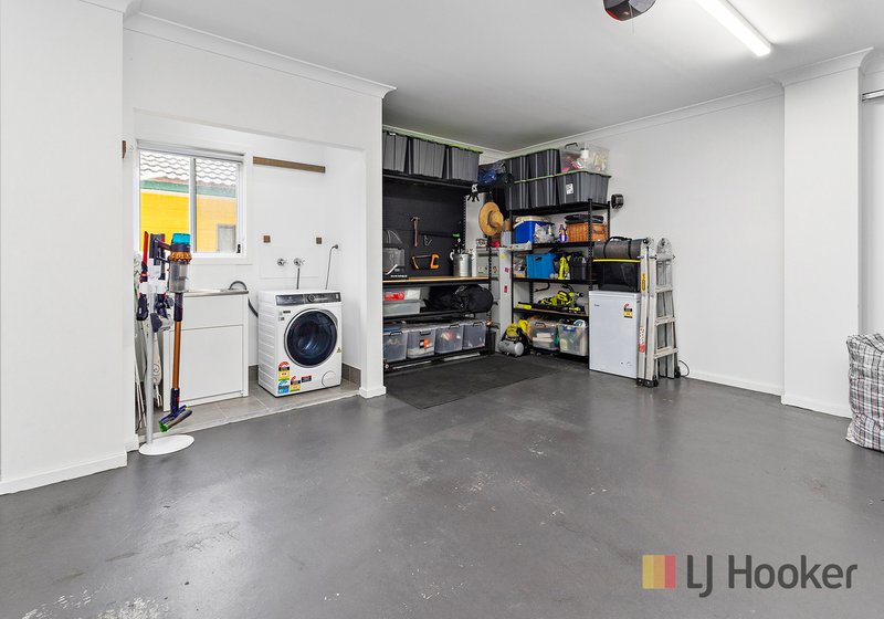 Photo - 2/21 Theodore Street, Oak Flats NSW 2529 - Image 18