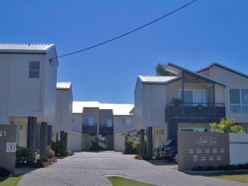 Photo - 2/21 Thompson Crescent, Clontarf QLD 4019 - Image 1
