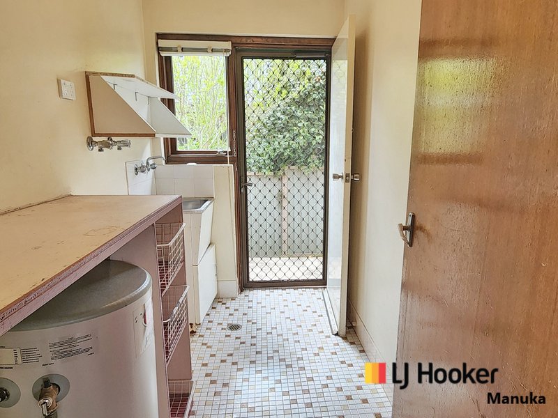 Photo - 2/21 Thomson Street, Chifley ACT 2606 - Image 5