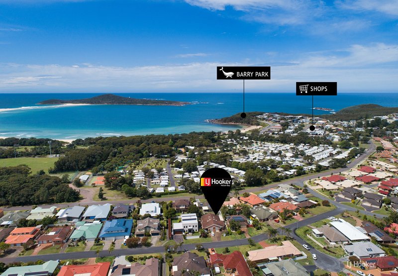 Photo - 2/21 Whitesands Road, Fingal Bay NSW 2315 - Image 13