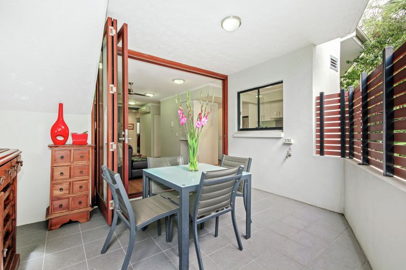 Photo - 2/21 Wolseley Street, Clayfield QLD 4011 - Image 6