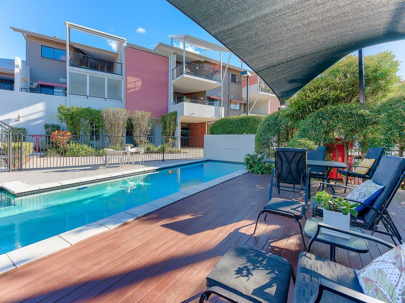 2/21 Wolseley Street, Clayfield QLD 4011