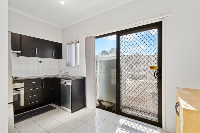 Photo - 22/10 Darby Lane, Mawson Lakes SA 5095 - Image 3