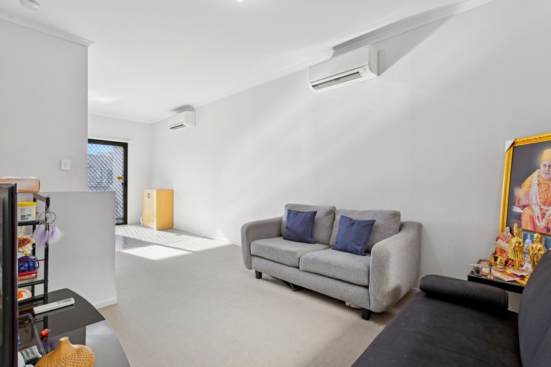 Photo - 22/10 Darby Lane, Mawson Lakes SA 5095 - Image 7