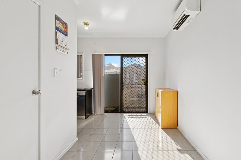 Photo - 22/10 Darby Lane, Mawson Lakes SA 5095 - Image 9