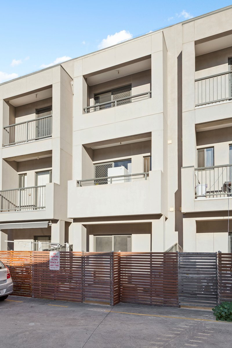 Photo - 22/10 Darby Lane, Mawson Lakes SA 5095 - Image 13