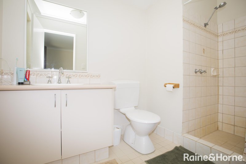 Photo - 22/11 Elvire Street, Viveash WA 6056 - Image 9