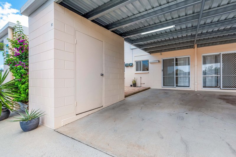 Photo - 22/11 Island Drive, Cannonvale QLD 4802 - Image 12