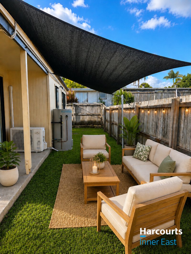 Photo - 2/2117 Wynnum Road, Wynnum West QLD 4178 - Image 5