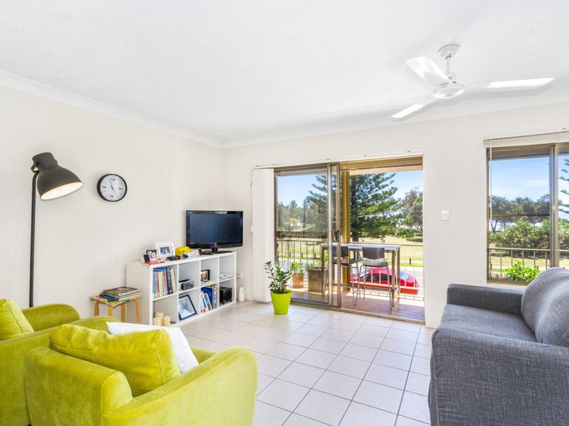 Photo - 2/212 Marine Parade, Kingscliff NSW 2487 - Image 10