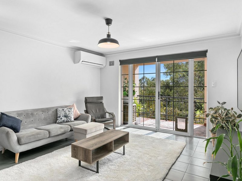 Photo - 22/125 Wellington Street, East Perth WA 6004 - Image 2