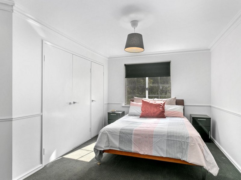 Photo - 22/125 Wellington Street, East Perth WA 6004 - Image 11