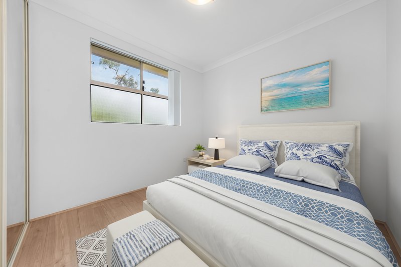 Photo - 2/213-215 Queen Street, Concord West NSW 2138 - Image 8