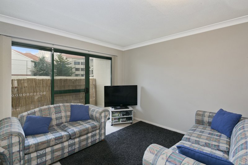 Photo - 22/14 Boolee St , Reid ACT 2612 - Image 2