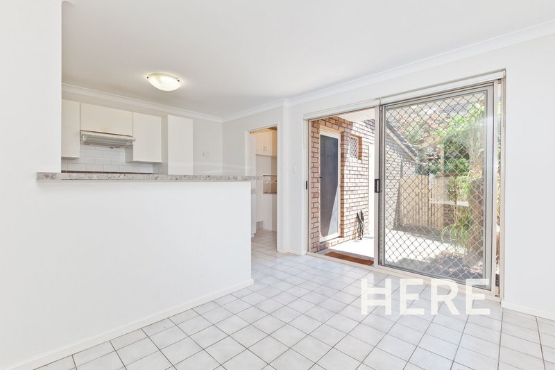 Photo - 2/214 Carr Place, Leederville WA 6007 - Image 2