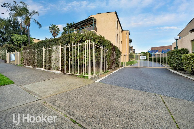 Photo - 22/147 Charles Street, West Perth WA 6005 - Image 2