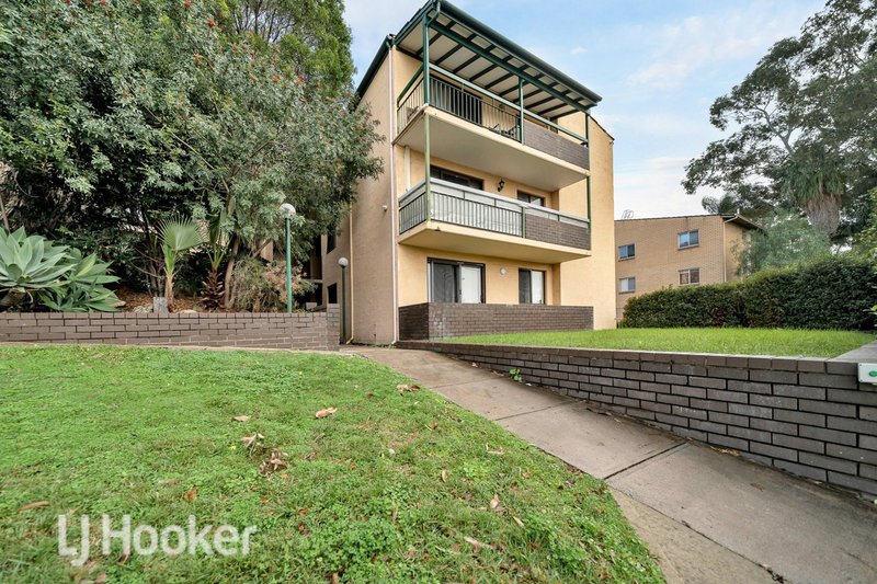 Photo - 22/147 Charles Street, West Perth WA 6005 - Image 3