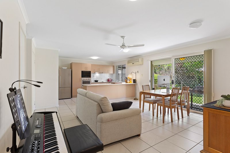 Photo - 22/150-166 Rosehill Drive, Burpengary QLD 4505 - Image 5