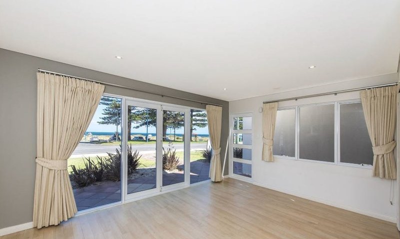 Photo - 2/216 Arcadia Drive, Shoalwater WA 6169 - Image 5