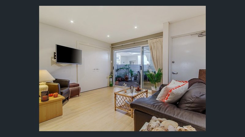 Photo - 2/216 Arcadia Drive, Shoalwater WA 6169 - Image 22