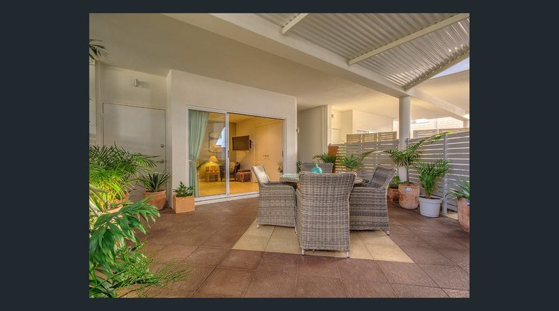 Photo - 2/216 Arcadia Drive, Shoalwater WA 6169 - Image 33
