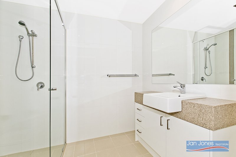 Photo - 22/17-23 Marine Parade, Redcliffe QLD 4020 - Image 14