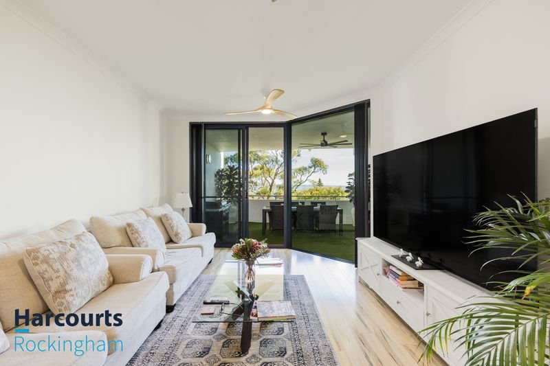 Photo - 22/17 Rockingham Beach Road, Rockingham WA 6168 - Image 1