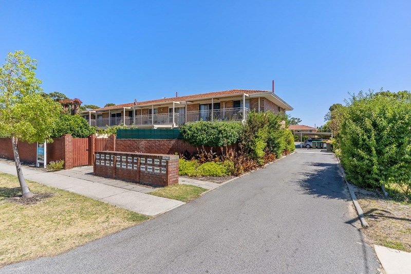 Photo - 22/171 Hector Street, Osborne Park WA 6017 - Image 22