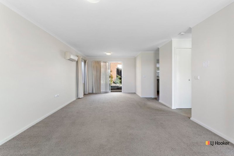 Photo - 22/177 Badimara Street, Fisher ACT 2611 - Image 4