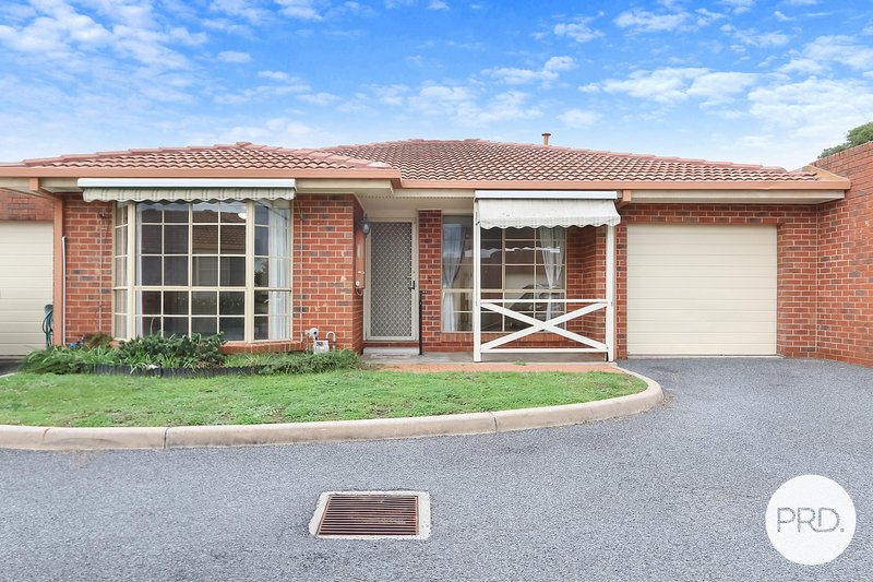 Photo - 2/218-220 Beechworth Road, Wodonga VIC 3690 - Image 1