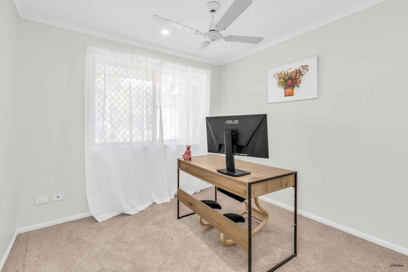 Photo - 22/18 Bottlewood Court, Burleigh Waters QLD 4220 - Image 12