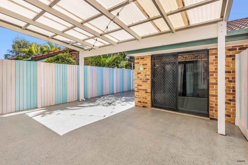 Photo - 22/18 Bottlewood Court, Burleigh Waters QLD 4220 - Image 15